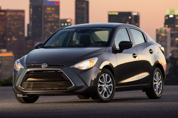 2016 Scion iA