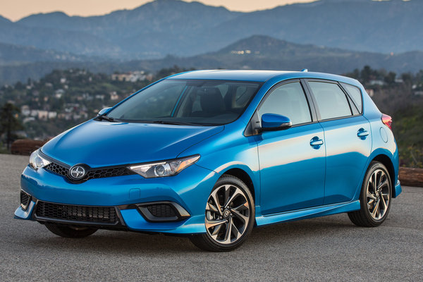 2016 Scion iM