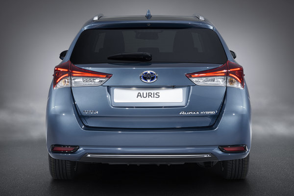 2015 Toyota Auris wagon