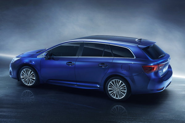 2015 Toyota Avensis wagon