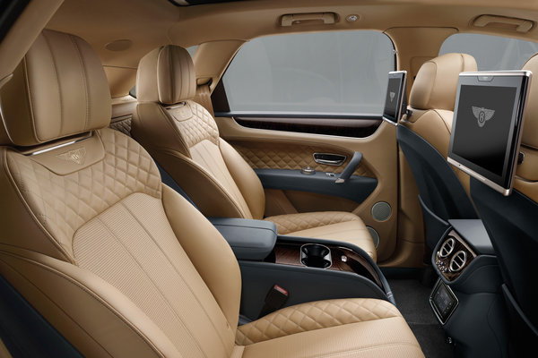 2016 Bentley Bentayga Interior