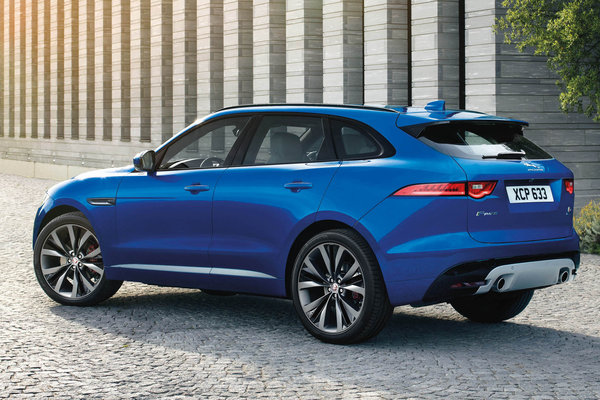 2016 Jaguar F-Pace