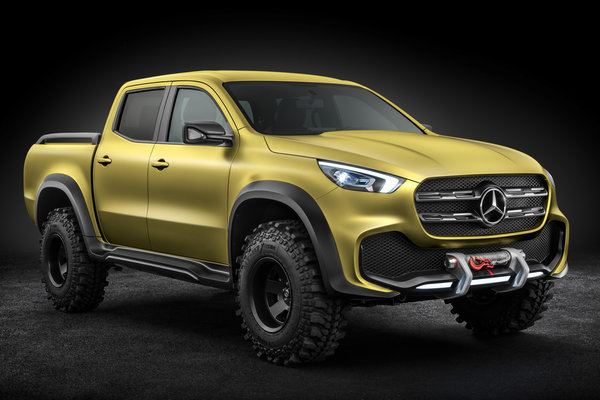 2016 Mercedes-Benz X-Class powerful adventurer