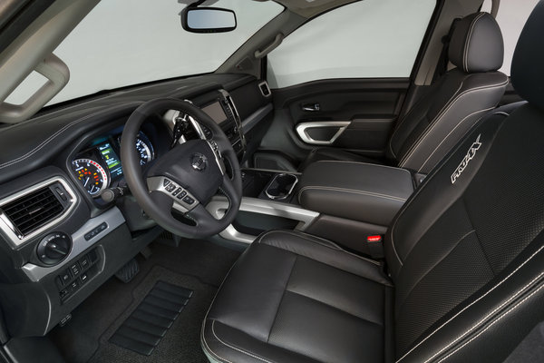 2016 Nissan Titan XD Crew Cab Interior