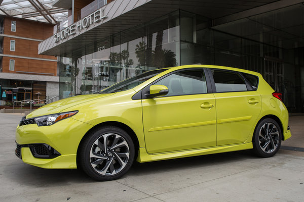 2016 Scion iM