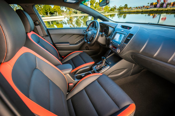 2017 Kia Forte Forte5 Interior