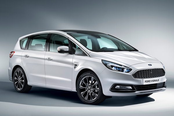 2017 Ford S-Max