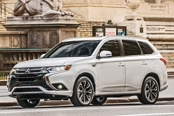 2017 Mitsubishi Outlander PHEV