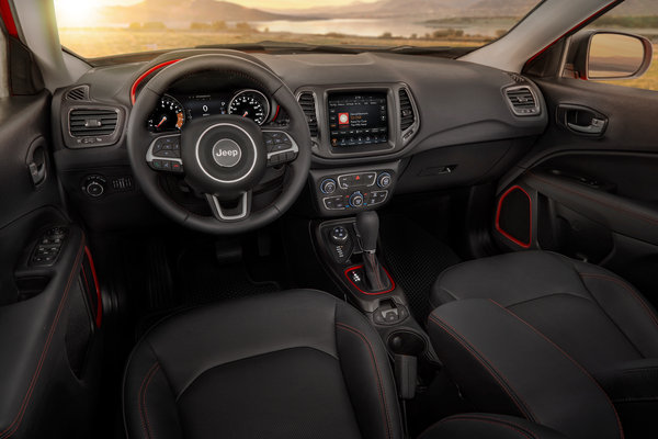 2017 Jeep Compass Interior