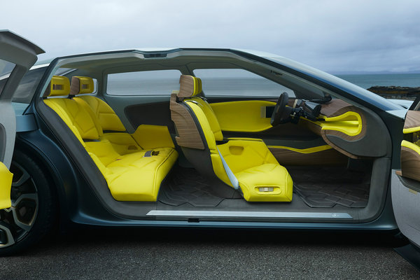 2016 Citroen CXPERIENCE Interior