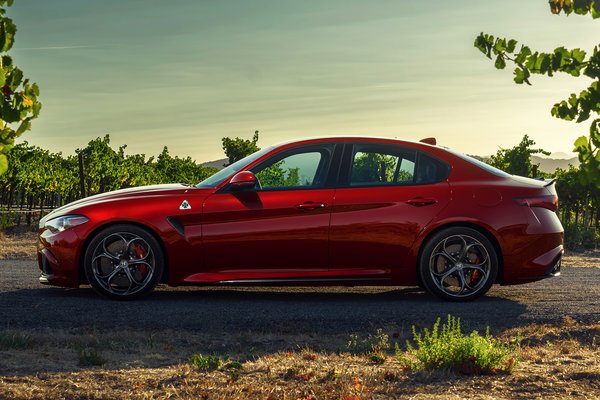 2017 Alfa Romeo Giulia Quadrifoglio