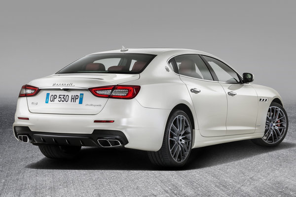 2017 Maserati Quattroporte GTS