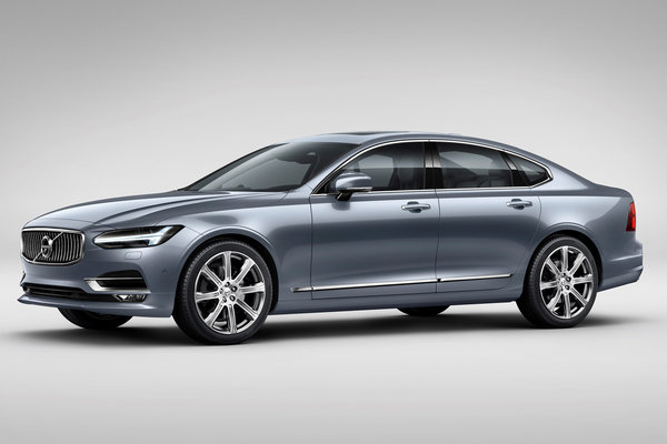 2017 Volvo S90