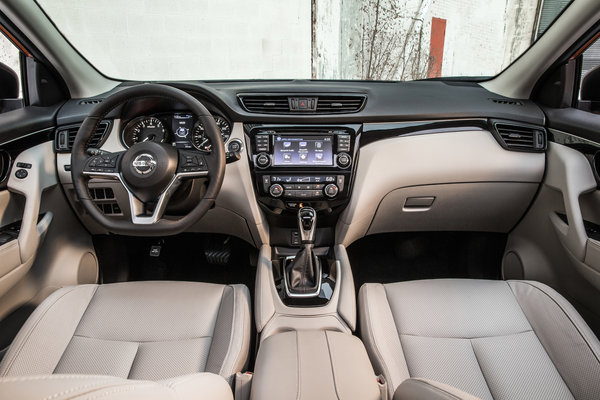 2017 Nissan Rogue Sport Interior