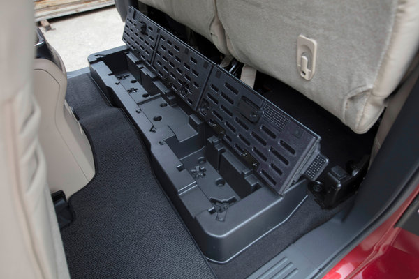 2017 Nissan Titan King Cab Interior