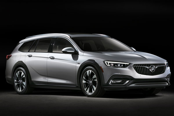 2018 Buick Regal TourX