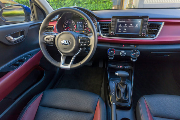 2018 Kia Rio 5d Interior