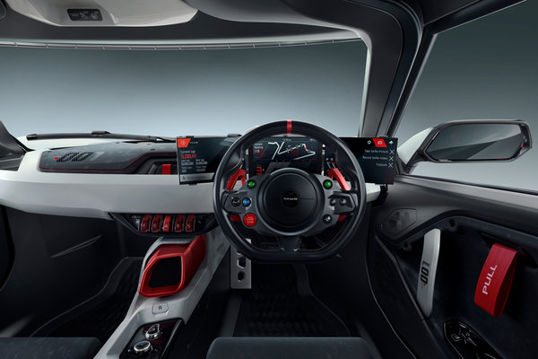 2017 TAMO Racemo Interior