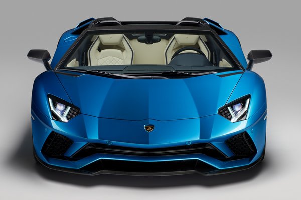 2018 Lamborghini Aventador Roadster