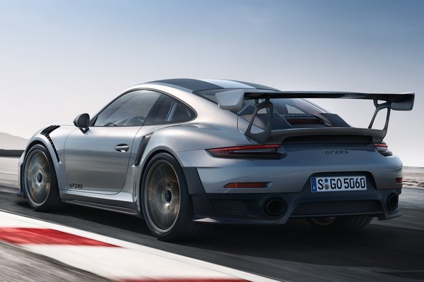 2018 Porsche 911 GT2 RS