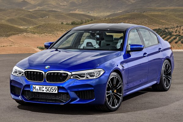 2018 BMW 5-Series M5 sedan