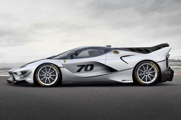 2018 Ferrari FXX-K Evo