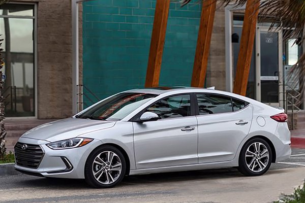 2018 Hyundai Elantra sedan