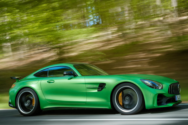 2018 Mercedes-Benz AMG GT R