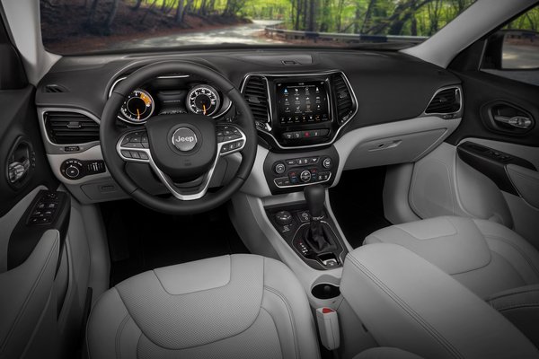 2019 Jeep Cherokee Interior