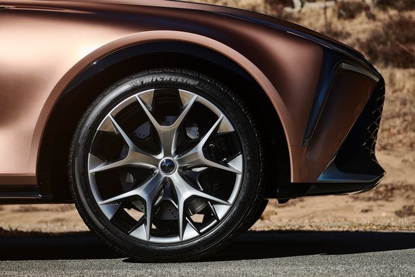 2018 Lexus LF-1 Limitless Wheel