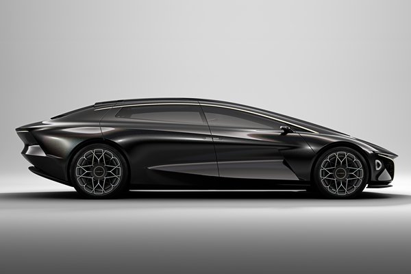 2018 Aston Martin Lagonda Vision