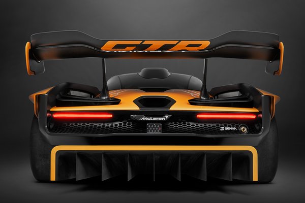 2018 McLaren Senna GTR