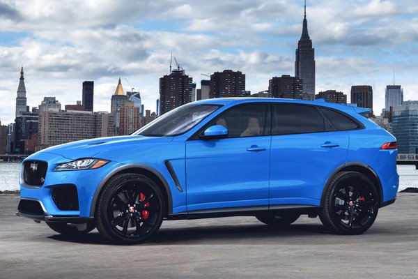 2019 Jaguar F-Pace SVR