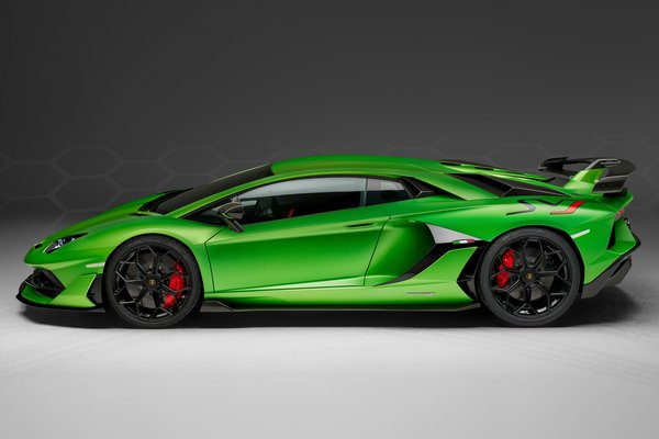 2019 Lamborghini Aventador SVJ