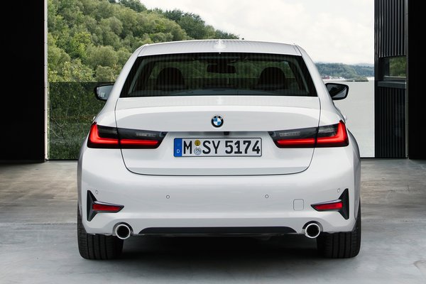 2019 BMW 3-Series sedan