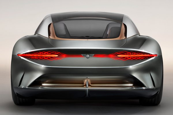 2019 Bentley EXP 100 GT