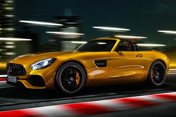 2019 Mercedes-Benz AMG GT S Roadster