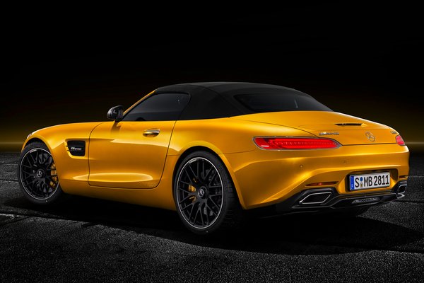 2019 Mercedes-Benz AMG GT S Roadster