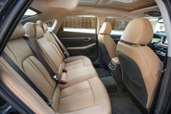 2020 Hyundai Sonata Interior