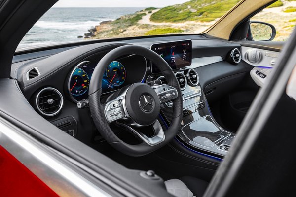 2020 Mercedes-Benz GLC-Class GLC 300 4MATIC Coupe Interior