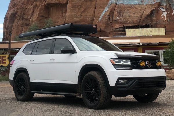 2019 Volkswagen Atlas Concept by Thule