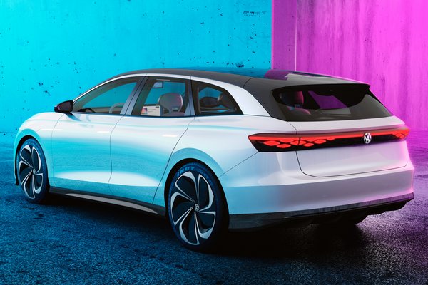 2019 Volkswagen ID. SPACE VIZZION