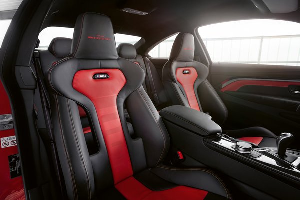 2020 BMW 4-Series coupe M4 ///M Heritage edition Interior