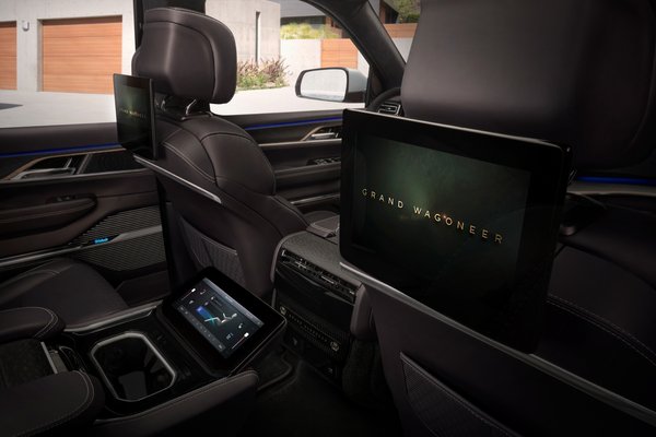 2020 Jeep Grand Wagoneer Interior