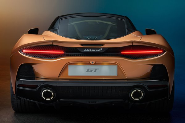 2020 McLaren GT