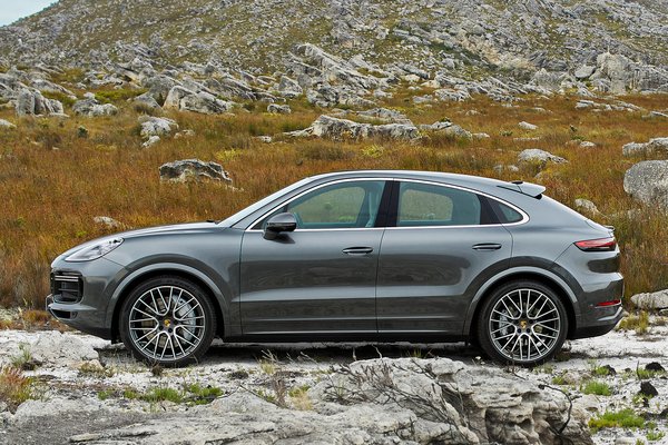 2020 Porsche Cayenne Coupe Turbo