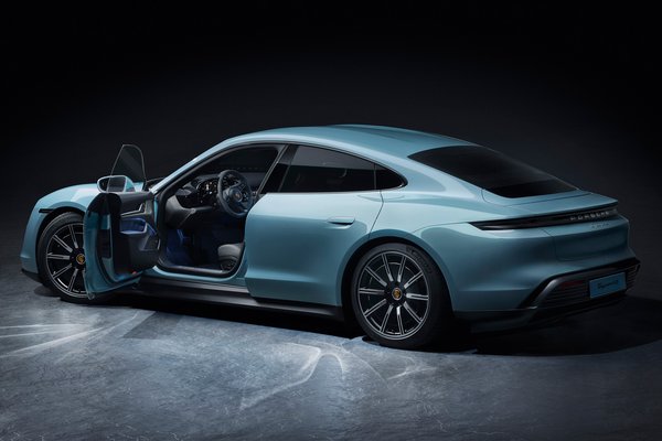 2020 Porsche Taycan 4S