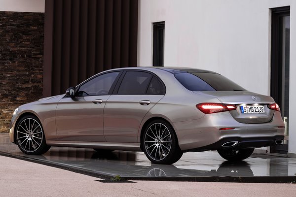 2021 Mercedes-Benz E-Class sedan