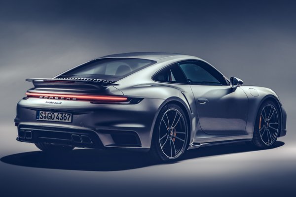 2021 Porsche 911 Turbo S Coupe