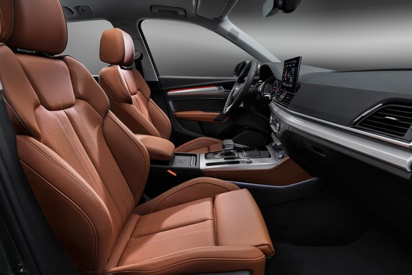 2021 Audi Q5 Interior (non-us model)